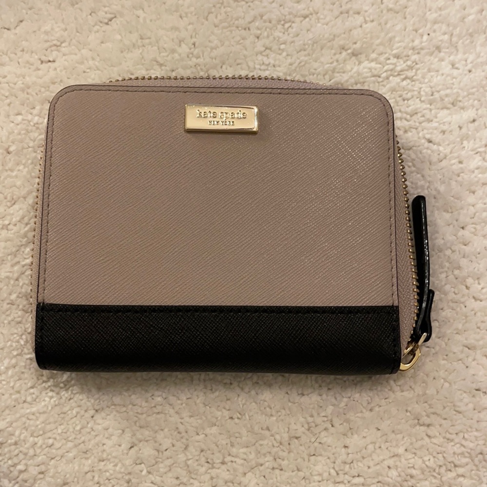 Kate Spade Darci Laurel zip wallet